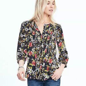 Banana Republic Floral Pintuck Button Up Blouse In Black Multicolor Size M EUC